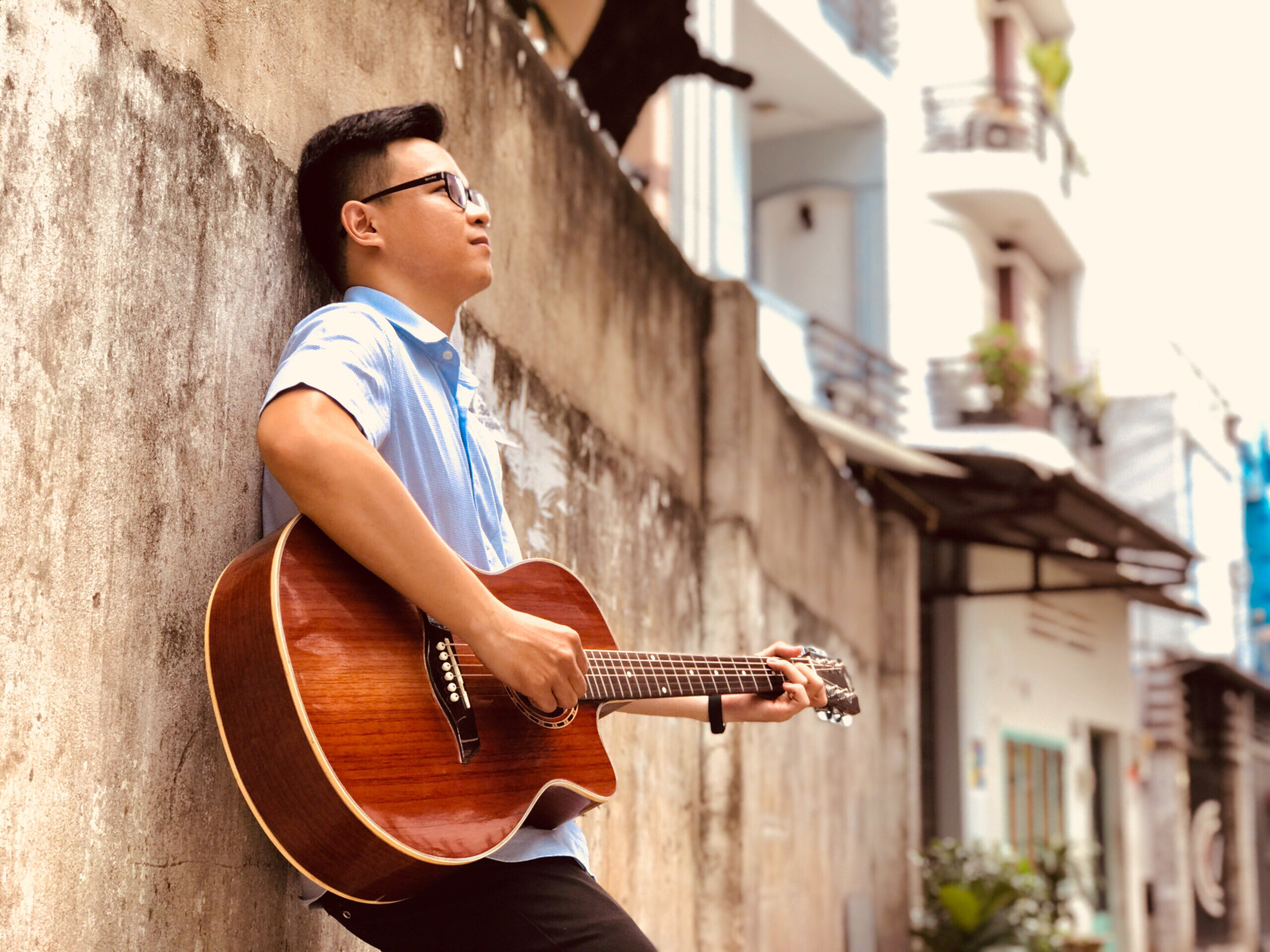 Lớp Dạy Học Đàn Guitar Quận Tân Phú